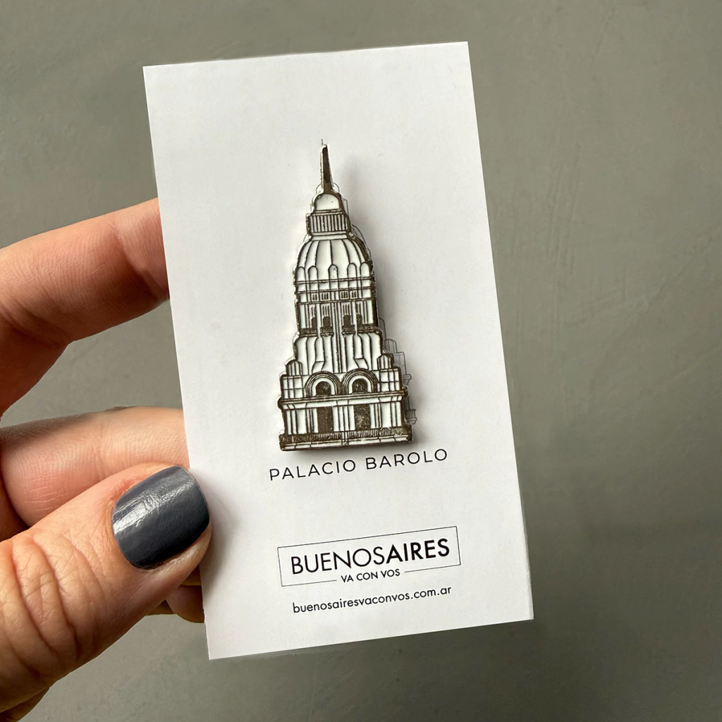 Pin's en émail Palais Barolo 